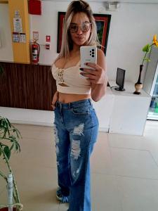 673801739: Chica busca chico en Mallorca