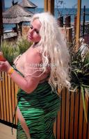 637828903: Chica busca chico en Barcelona