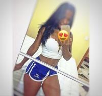 607044016: Chica busca chico en Málaga