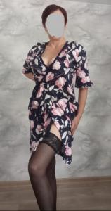 607337412: Chica busca chico en Sevilla