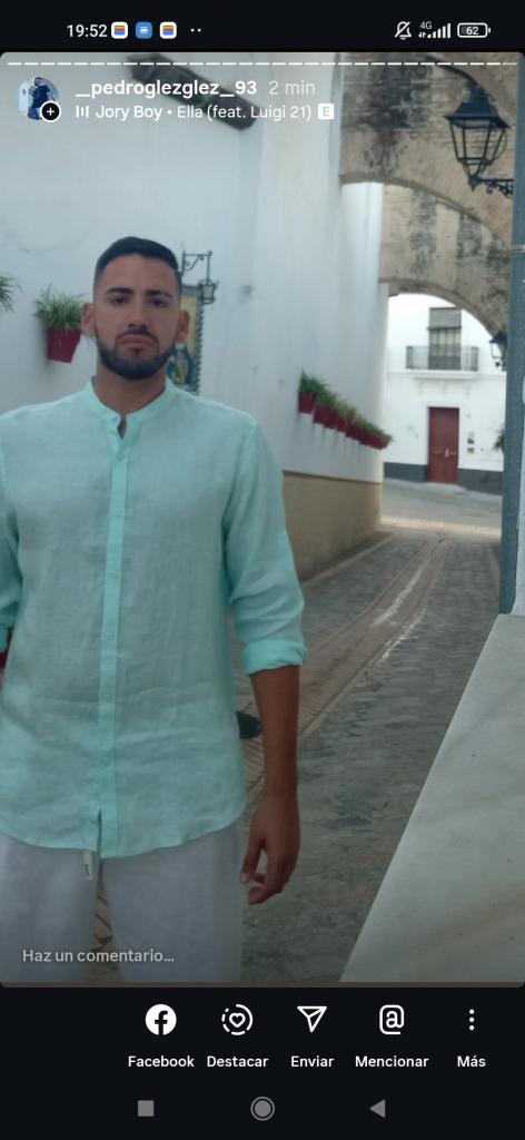 600275833: Chico busca chica en Sevilla