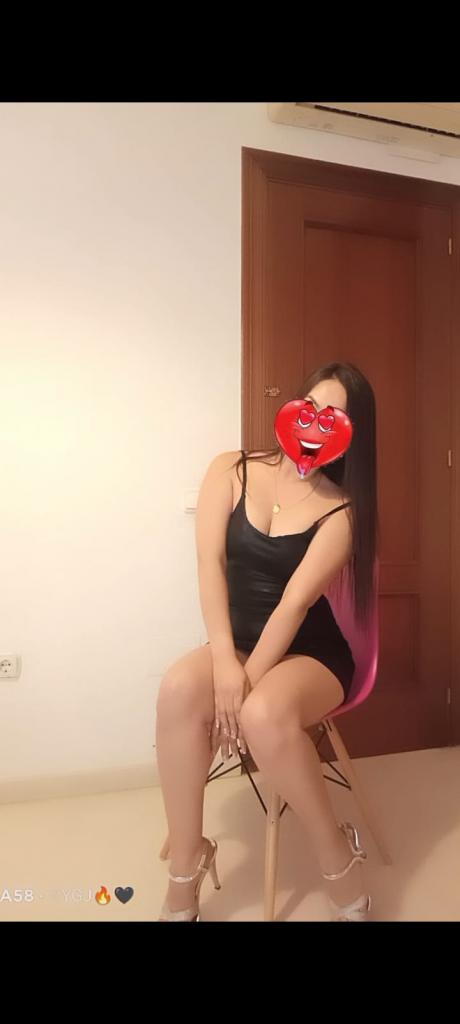 697731428: Chica busca chico en Jaén