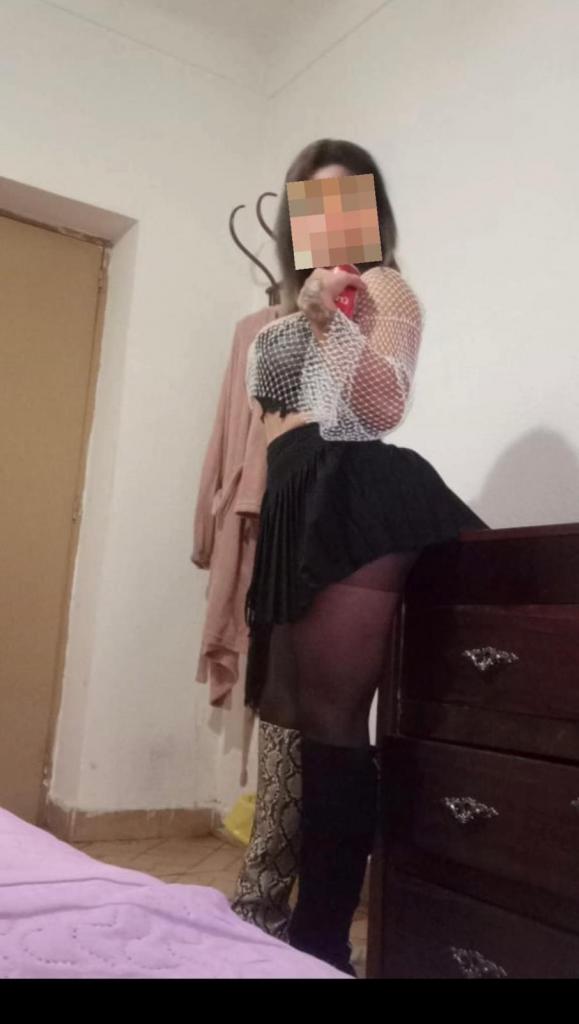 Chica busca chico en Jaén: 