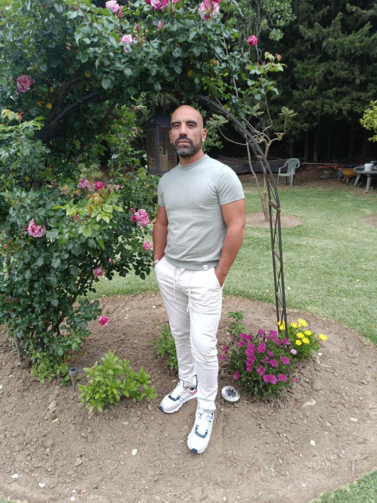 Chico busca chica en Málaga: 