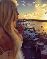 672301641: Chica busca chico en Ibiza