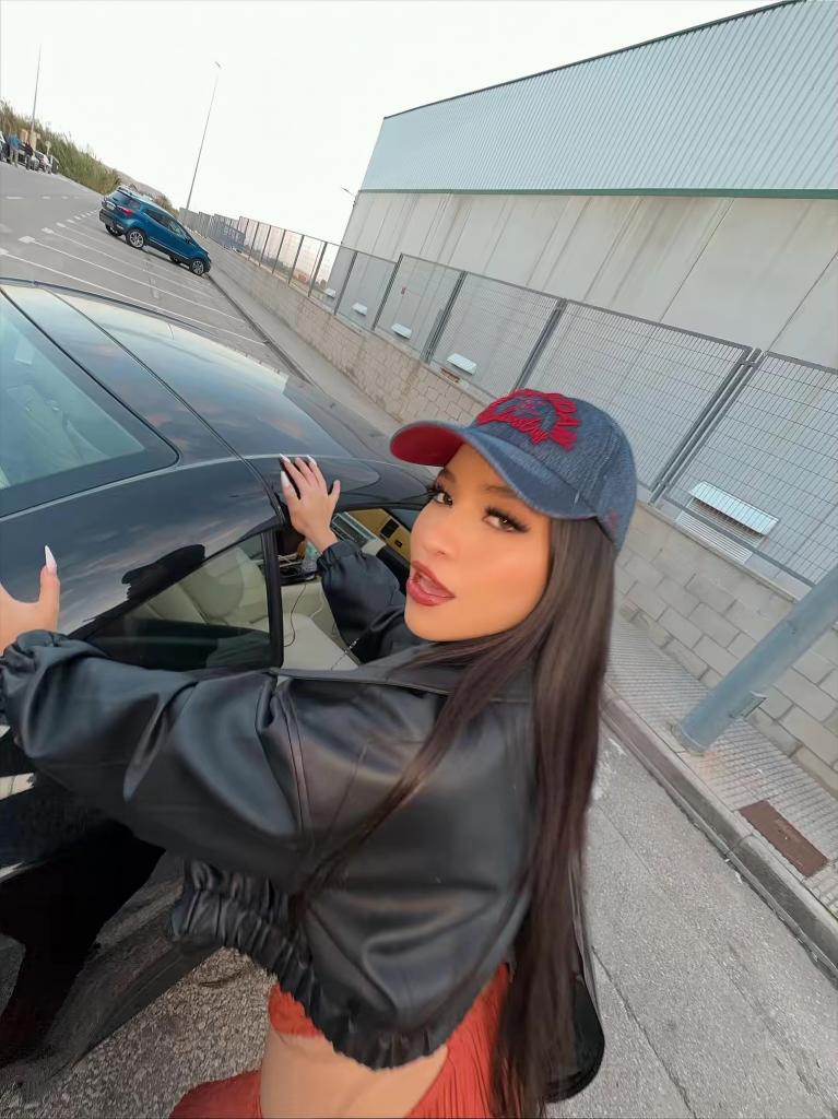 Chica busca chico en Madrid: 