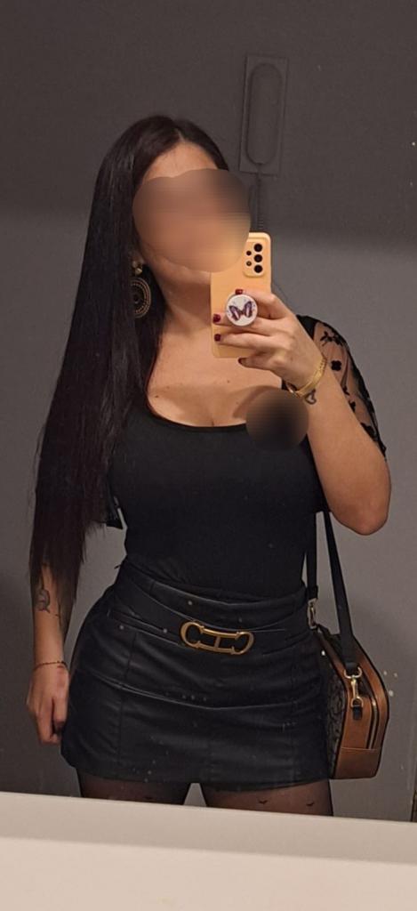 641207228: Chica busca chico en Zaragoza