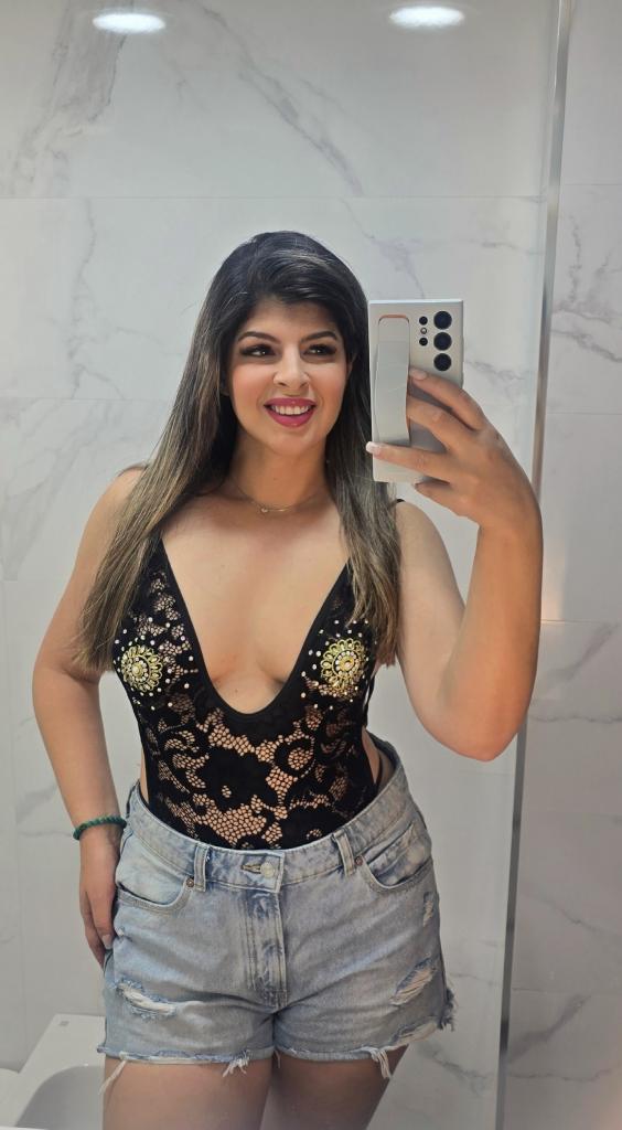 697946860: Chica busca chico en Zaragoza