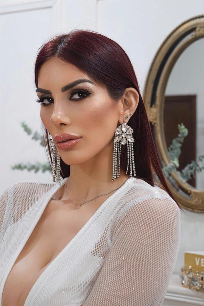 Chica busca chico en Barcelona: 