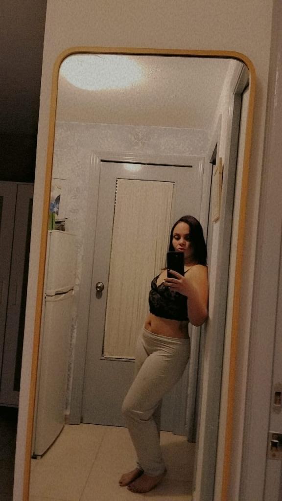 613953331: Chica busca chico en Alicante