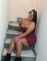 631891085: Chica busca chico en Pontevedra