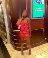 613579975: Chica busca chico en Madrid