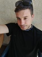 665058018: Chico busca chica en Málaga