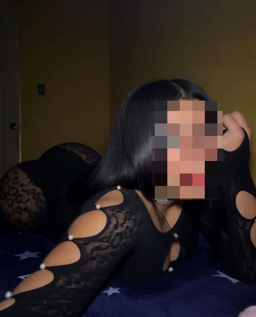 641695772: Chica busca chico en Madrid