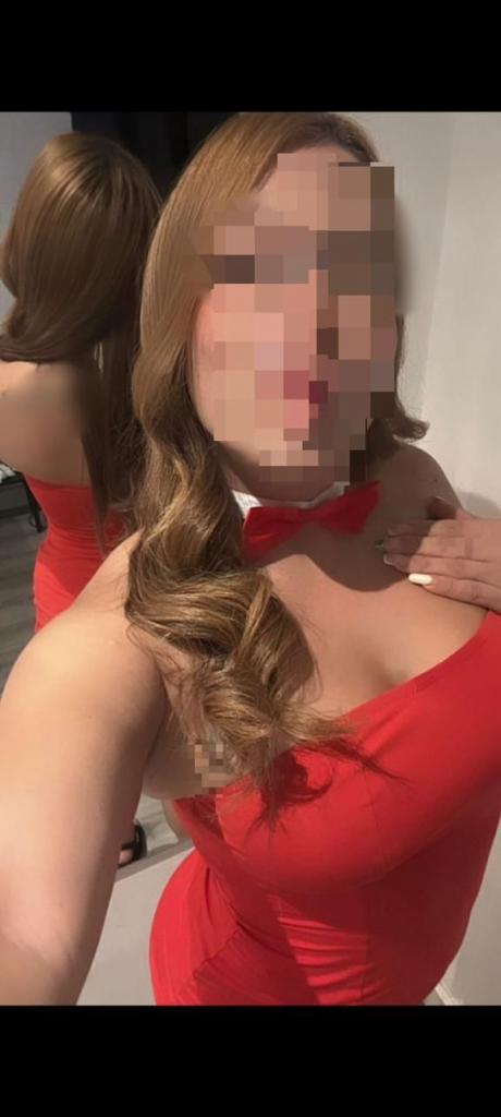 613527933: Chica busca chico en Barcelona