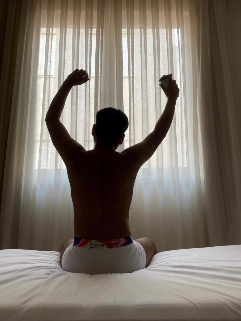 623464165: Chico busca chica en Valencia