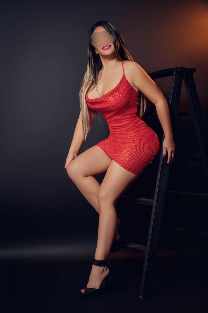 613482525: Chica busca chico en Madrid