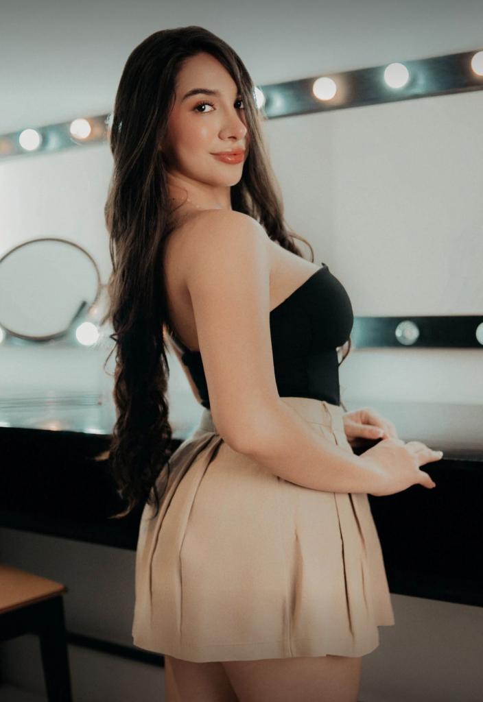 Chica busca chico en Tenerife: 