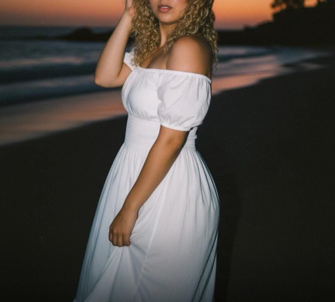 637995604: Chica busca chico en Barcelona