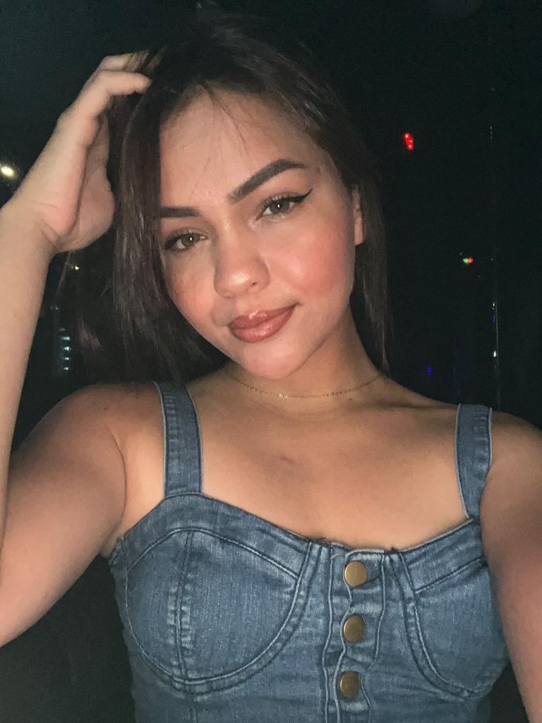 633235191: Chica busca chico en Valencia