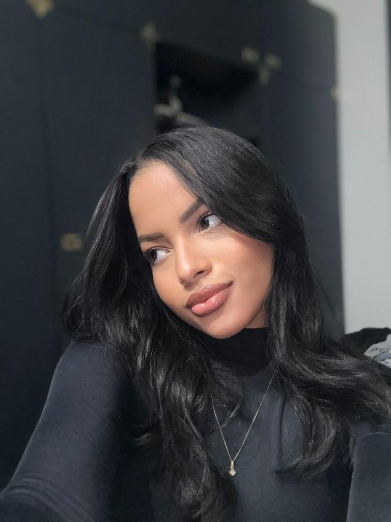 695805076: Chica busca chico en Salamanca