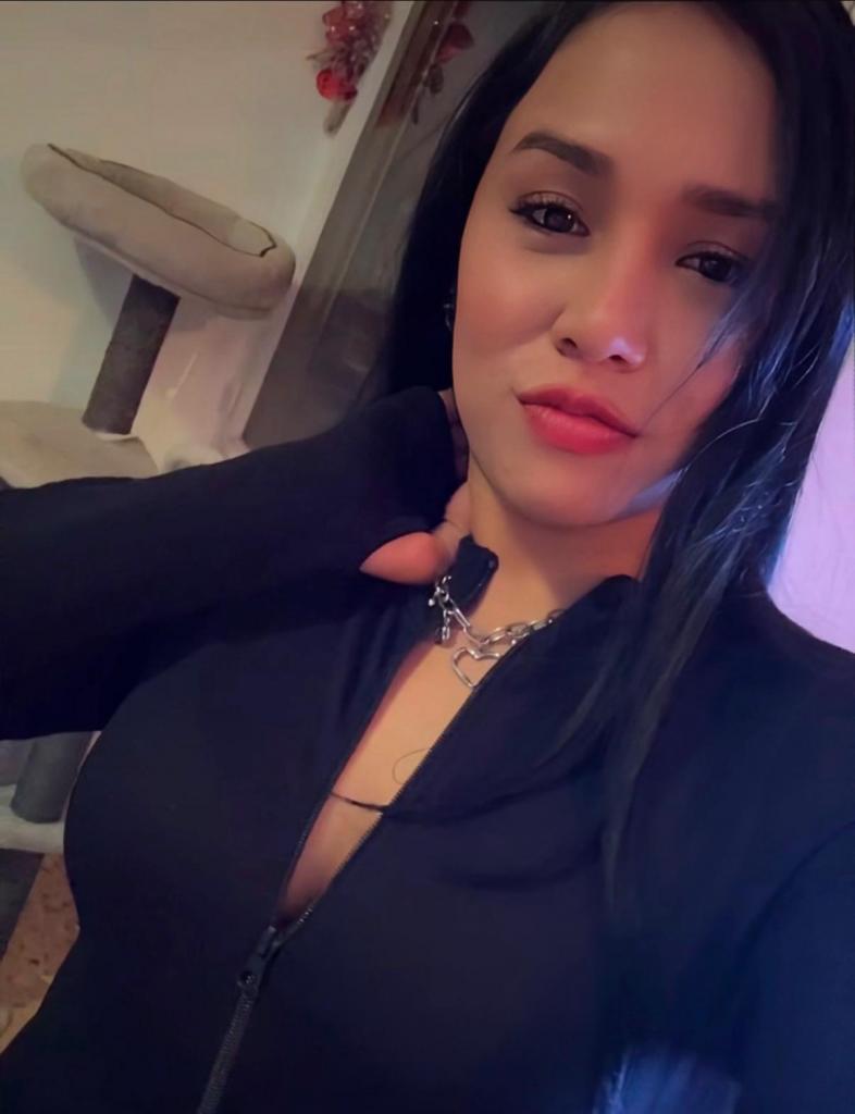 603111931: Chica busca chico en Madrid