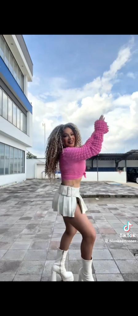 600850396: Transexual en Madrid