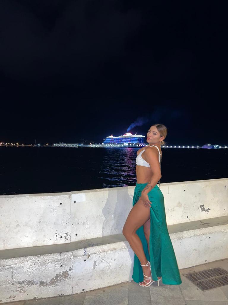 613348072: Chica busca chico en Gerona