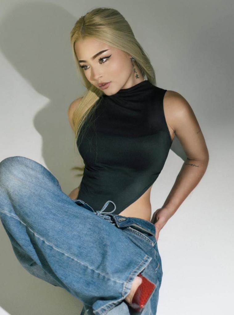 Chica busca chico en Navarra: 