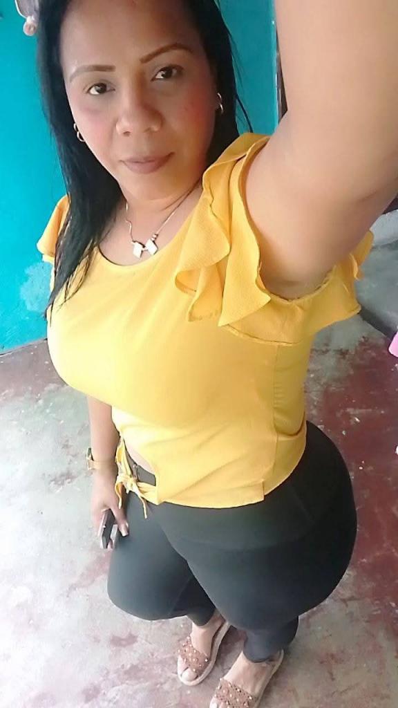 742093341: Chica busca chico en Córdoba