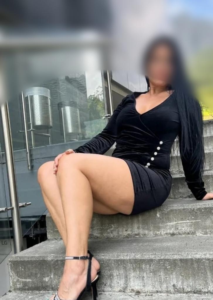 672561441: Chica busca chico en Cádiz