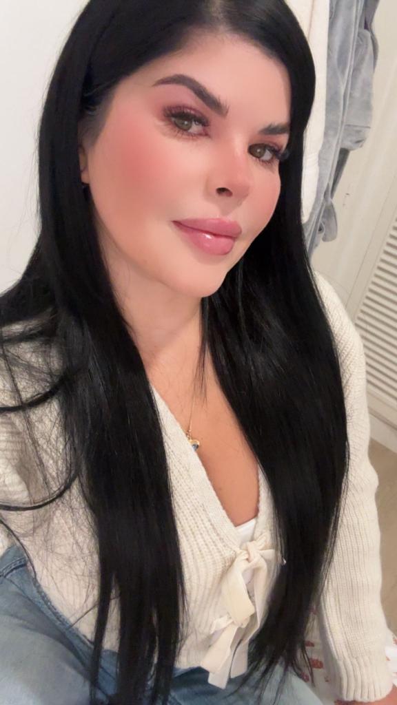 611222681: Chica busca chico en Almería