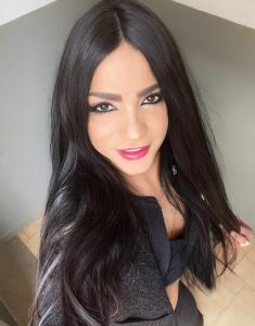 613682106: Travesti en Barcelona