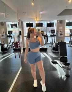 742089675: Chica busca chico en Huelva