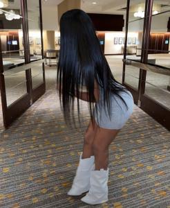 613463605: Chica busca chico en Lugo