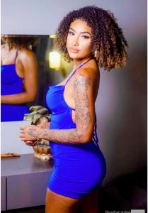 699330350: Chica busca chico en Málaga