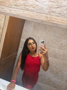 669076264: Transexual en Ibiza