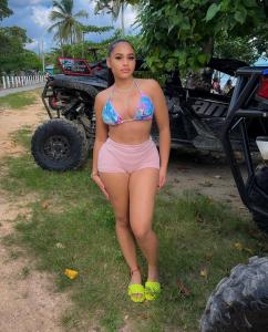 651047529: Chica busca chico en Málaga