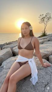 642550035: Chica busca chico en Cantabria