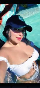 603532671: Chica busca chico en Sevilla