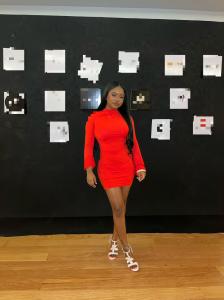 698405386: Chica busca chico en Sevilla