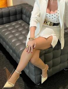 617749400: Chica busca chico en Cádiz