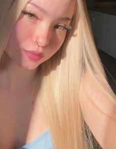 623721950: Chica busca chico en Navarra