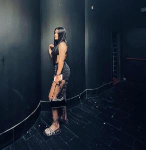 662477533: Chica busca chico en Madrid