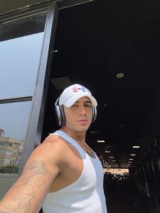 613279905: Chico busca chica en Sevilla