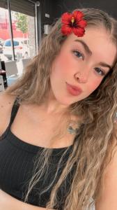 663818203: Chica busca chico en Lérida