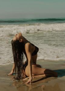 647643327: Chica busca chico en Málaga