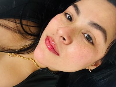 637103542: Chica busca chico en León