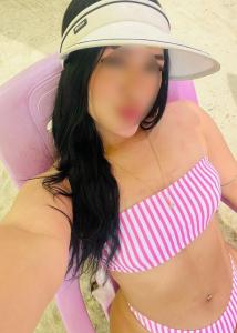 664105541: Chica busca chico en Madrid