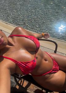 604462173: Chica busca chico en Málaga